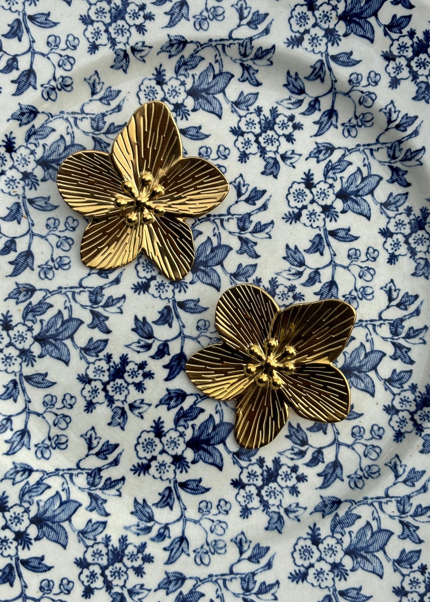 FLEUR earrings